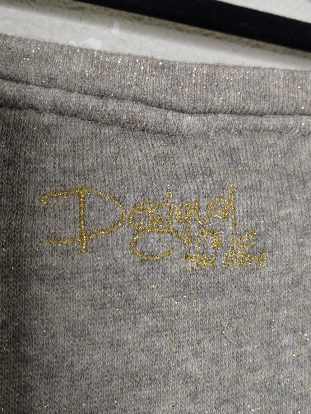 Desigual Floral Metallic Pullover Sweatshirt Women's Size Medium - Picture 3 of 6